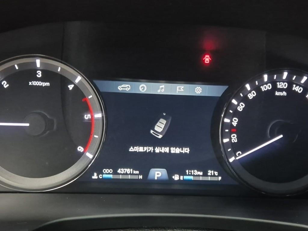 Ssangyong Rexton - Vista 8