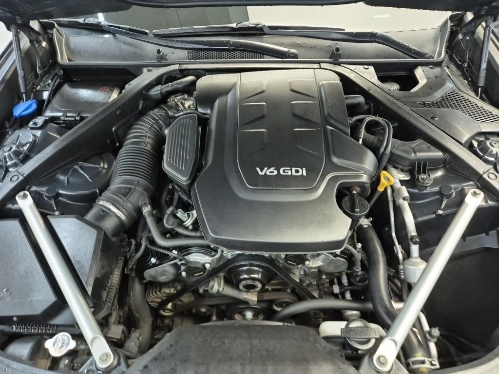KIA K9 - Vista 5