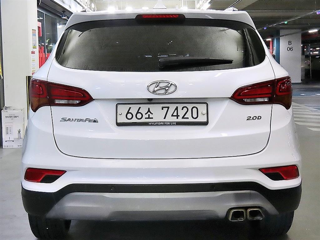 HYUNDAI Santa Fe - Vista 5