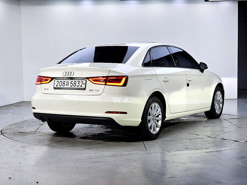 Audi A3 - Vista 4