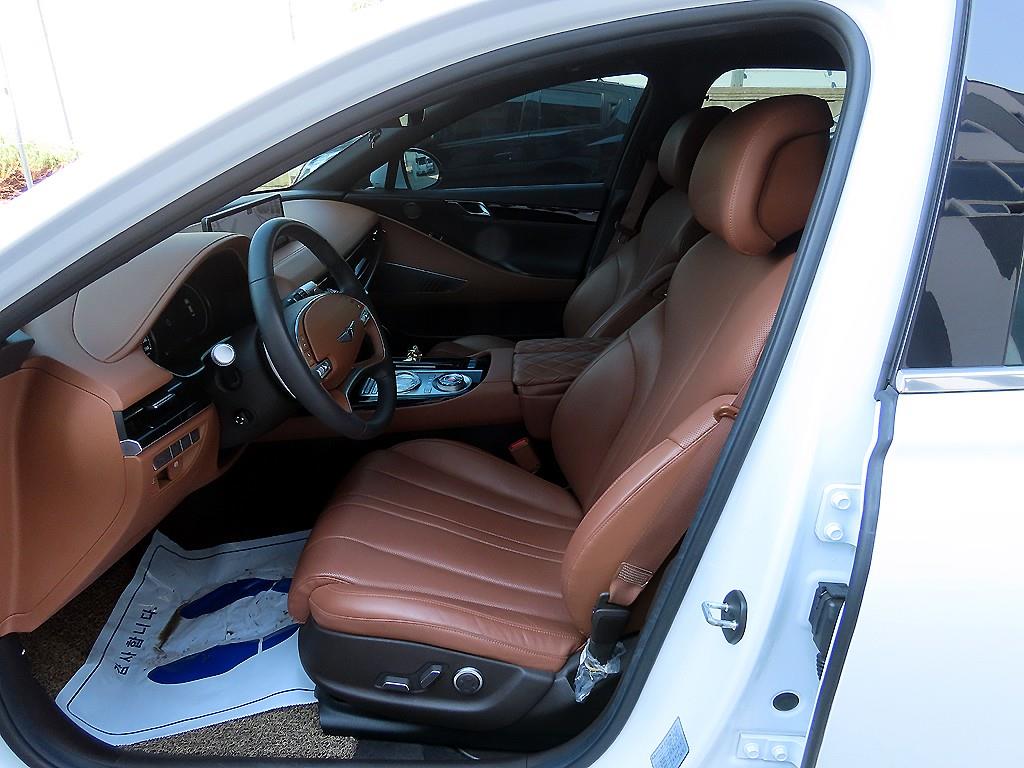 Genesis G80 - Vista 5