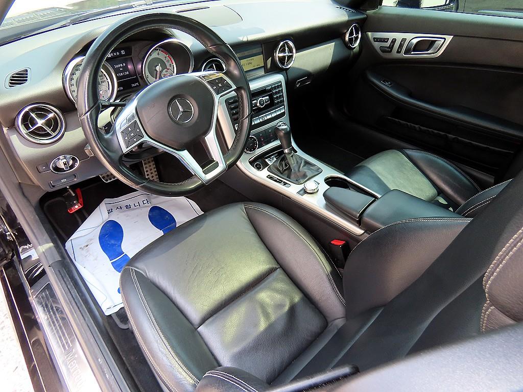 Mercedes Benz SLK Class - Vista 10