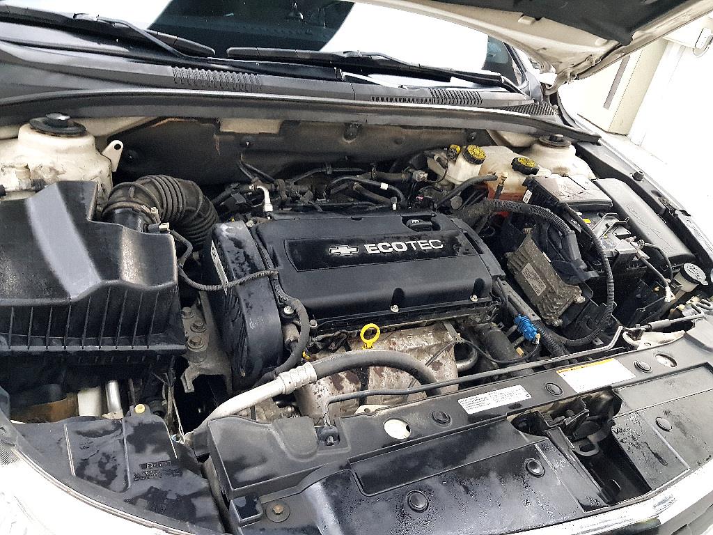 Chevrolet Cruise - Vista 6