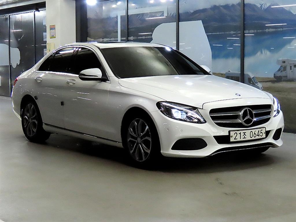 Mercedes Benz C Class 2016 Blanco - Importación desde Corea - HF Imports Iquique - Foto 1