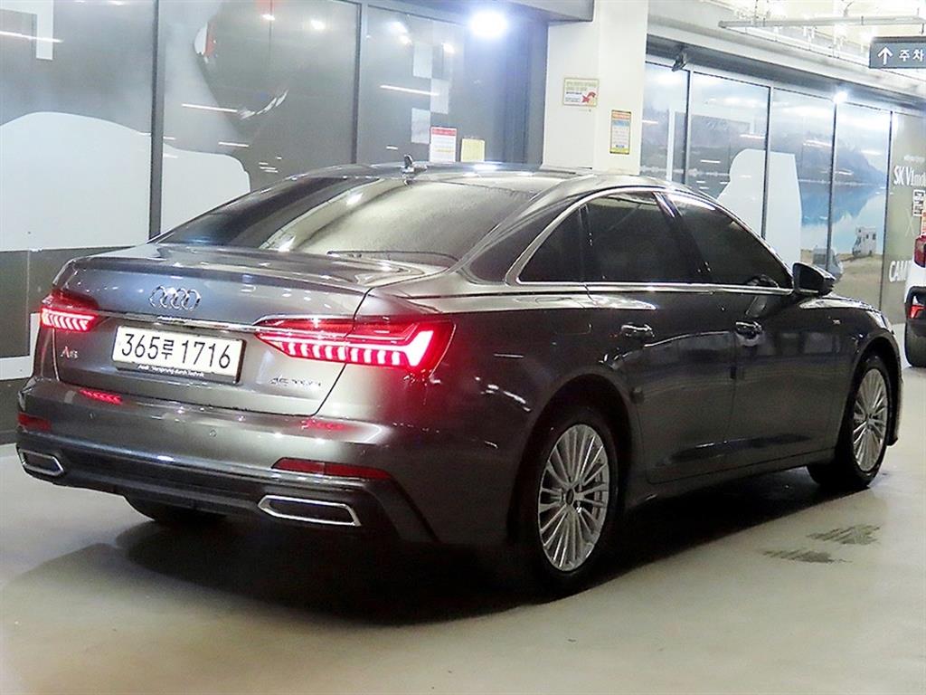 Audi A6 - Vista 4