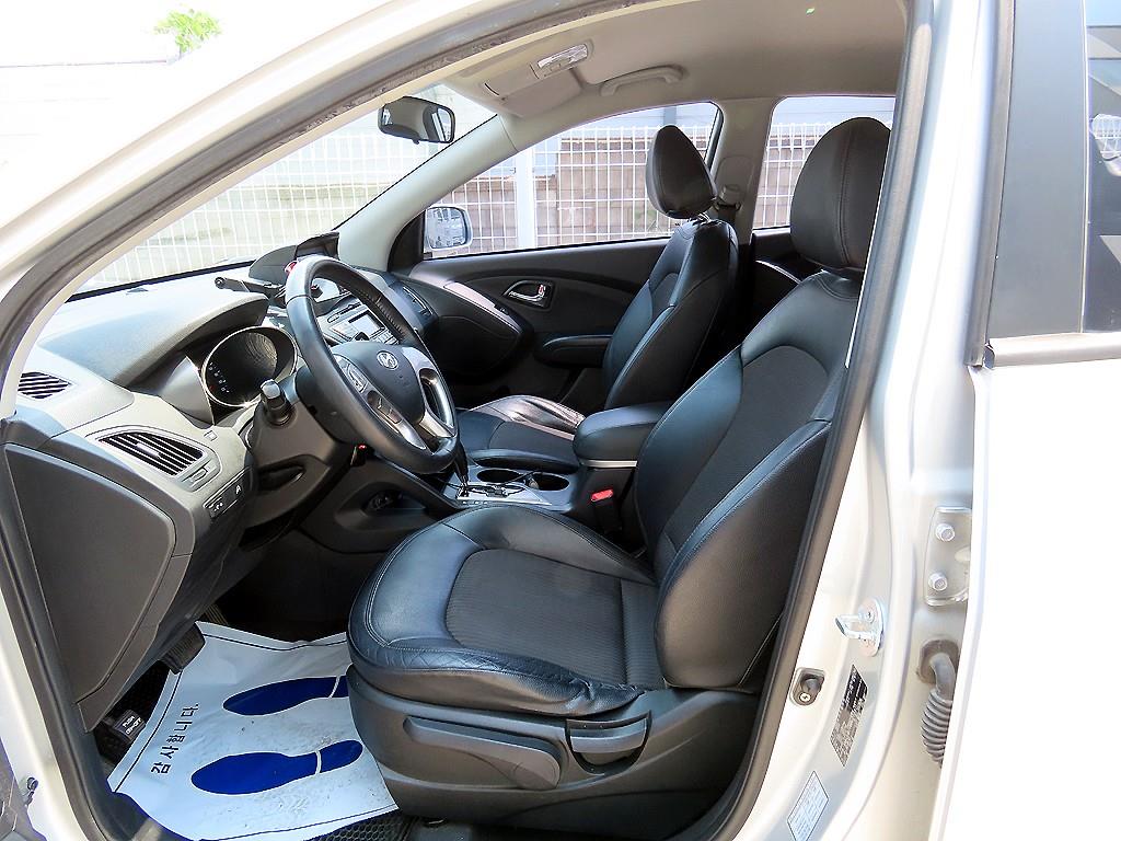 HYUNDAI Tucson - Vista 5