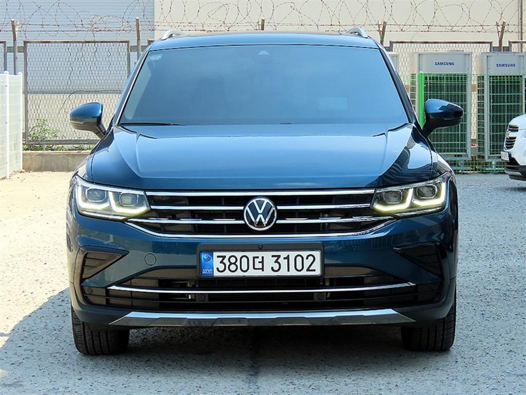 Volkswagen Tiguan 2022 Azul - Importación desde Corea - HF Imports Iquique - Foto 1