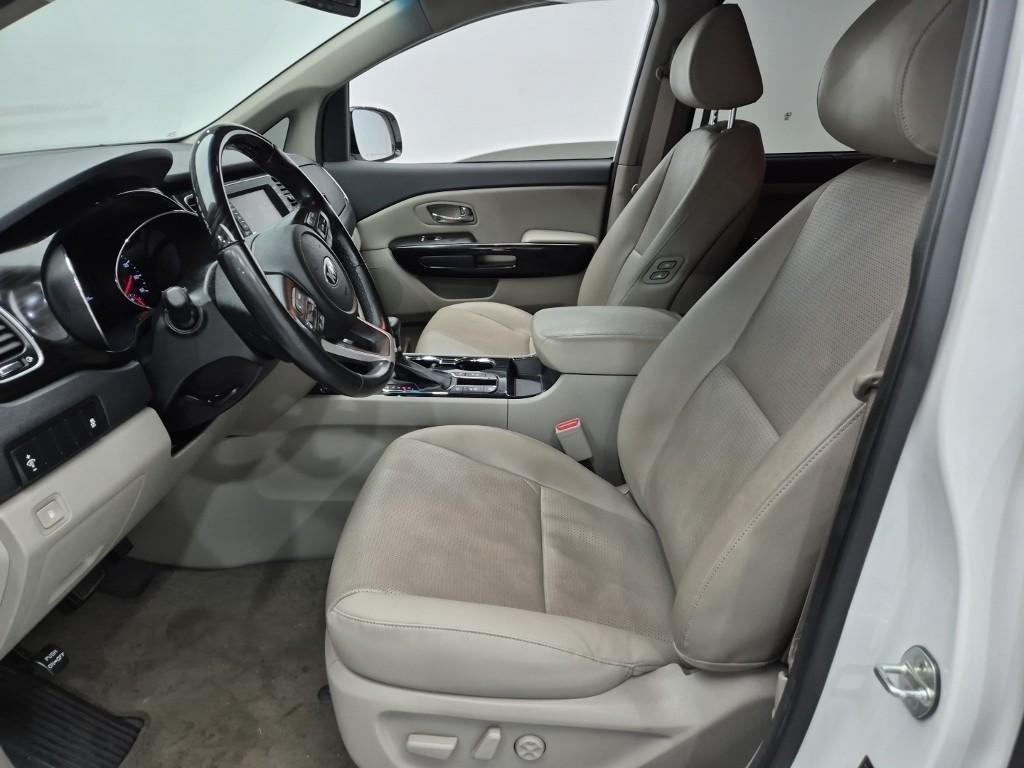 KIA Carnival 2019 Blanco - Importación desde Corea - HF Imports Iquique - Foto 13