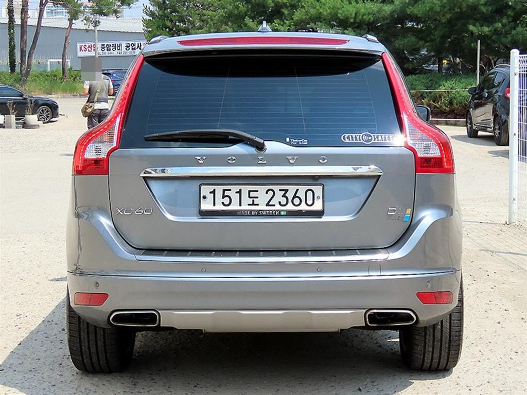 Volvo XC60 - Vista 4