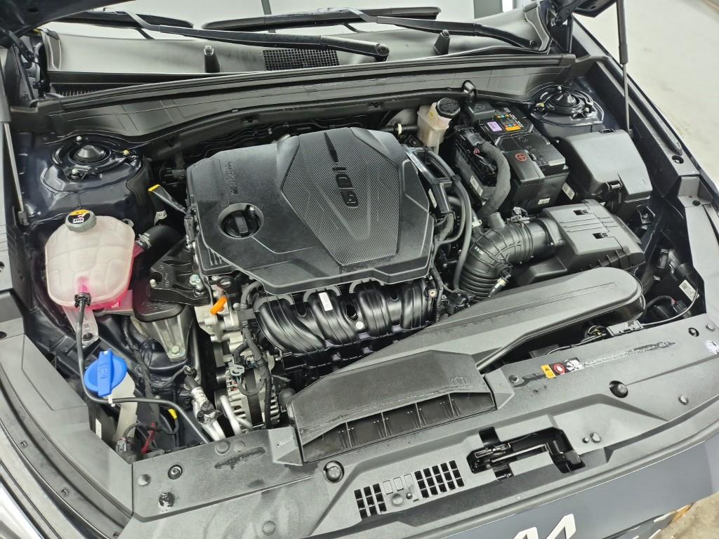 KIA K8 - Vista 6