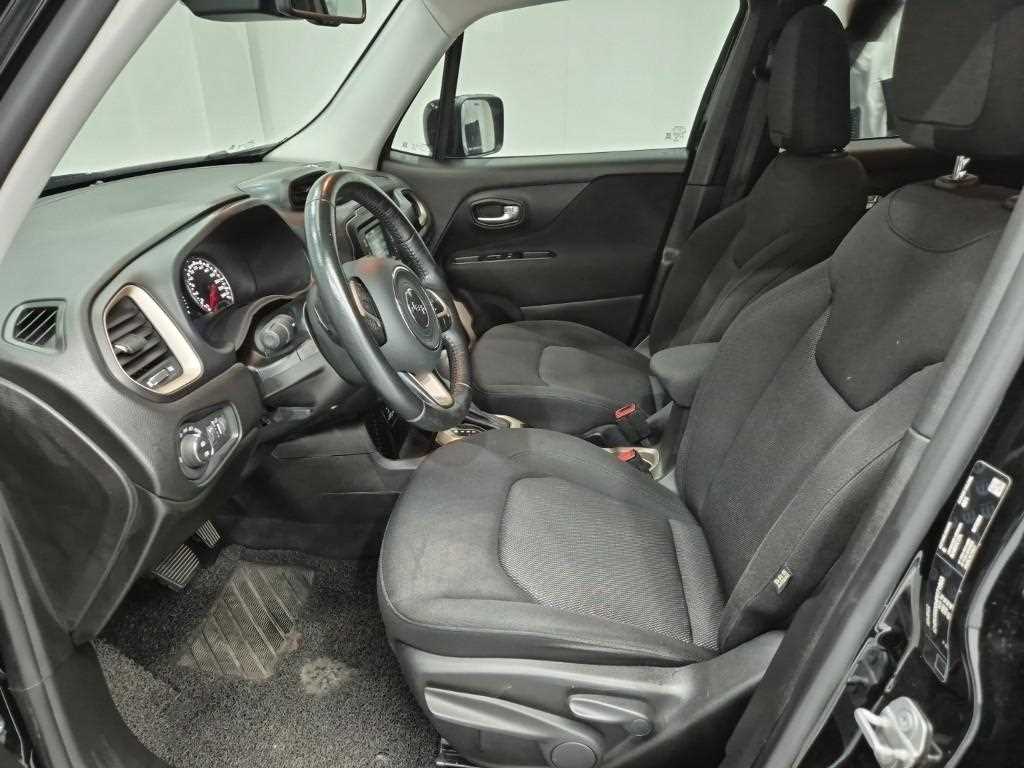 Jeep Renegade - Vista 11