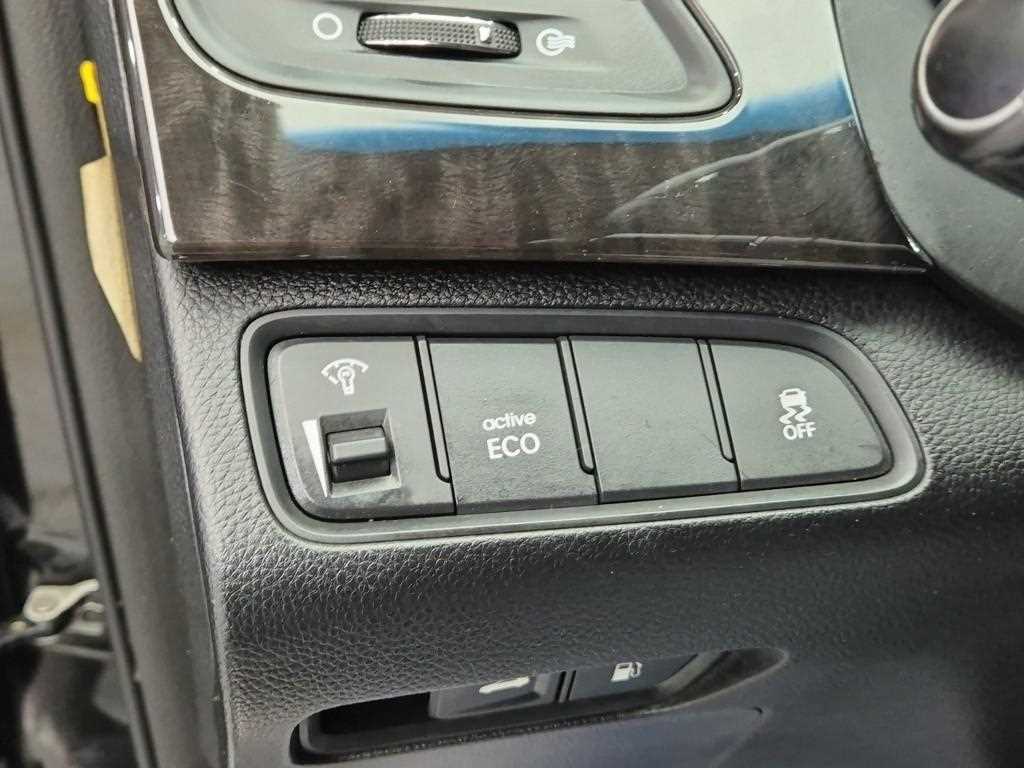 HYUNDAI Grandeur 2012 Negro - Importación desde Corea - HF Imports Iquique - Foto 18