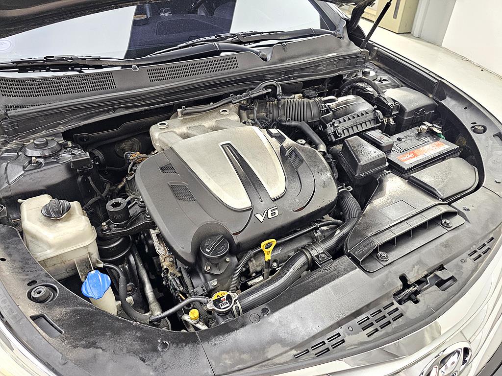 HYUNDAI Grandeur - Vista 6