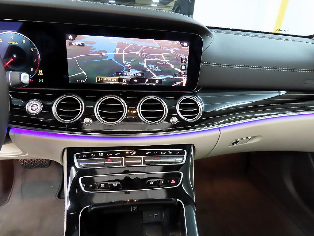 Mercedes Benz E class 2021 Negro - Importación desde Corea - HF Imports Iquique - Foto 15