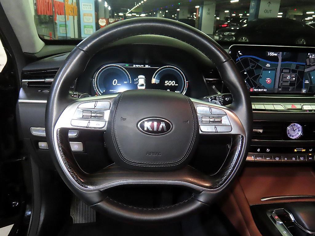 KIA K9 - Vista 8