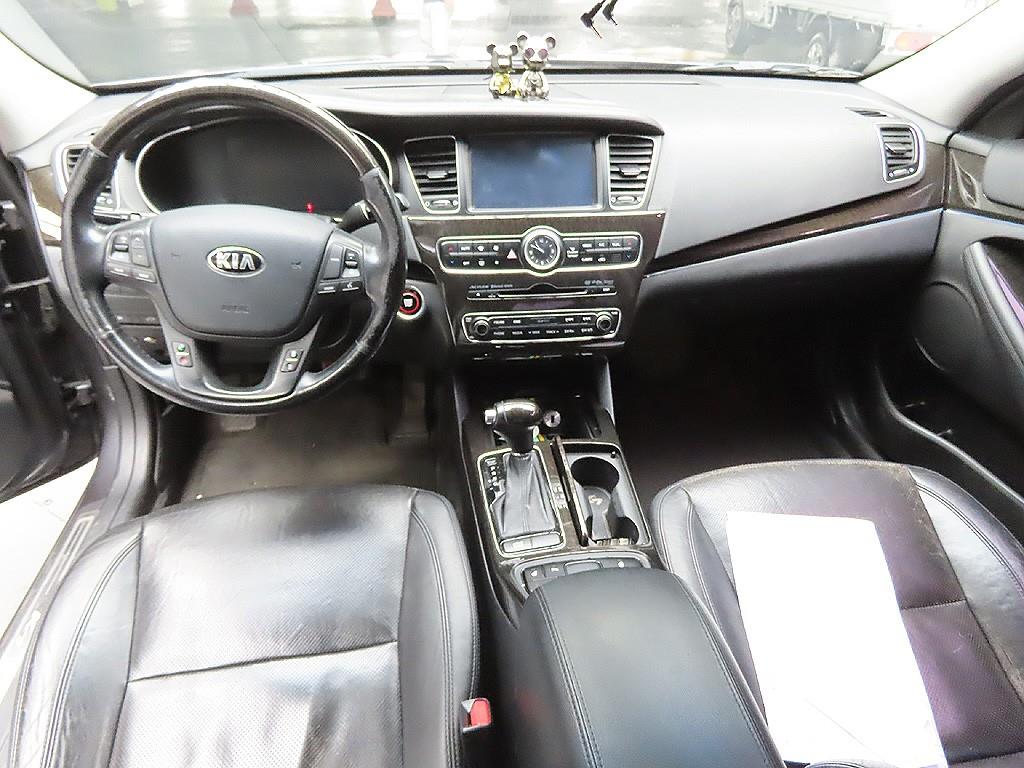 KIA K7 - Vista 11
