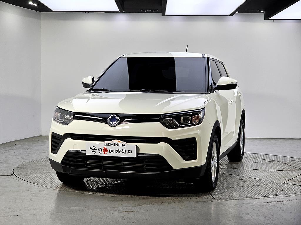 Ssangyong Tivoli - Vista 2