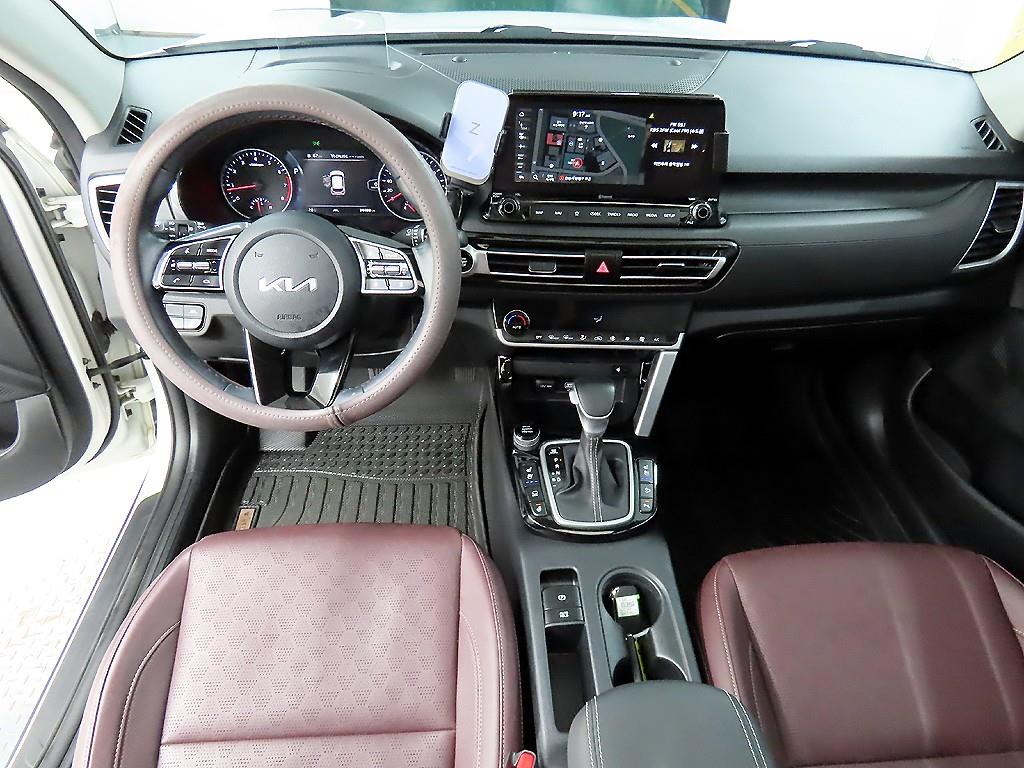KIA Seltos - Vista 7