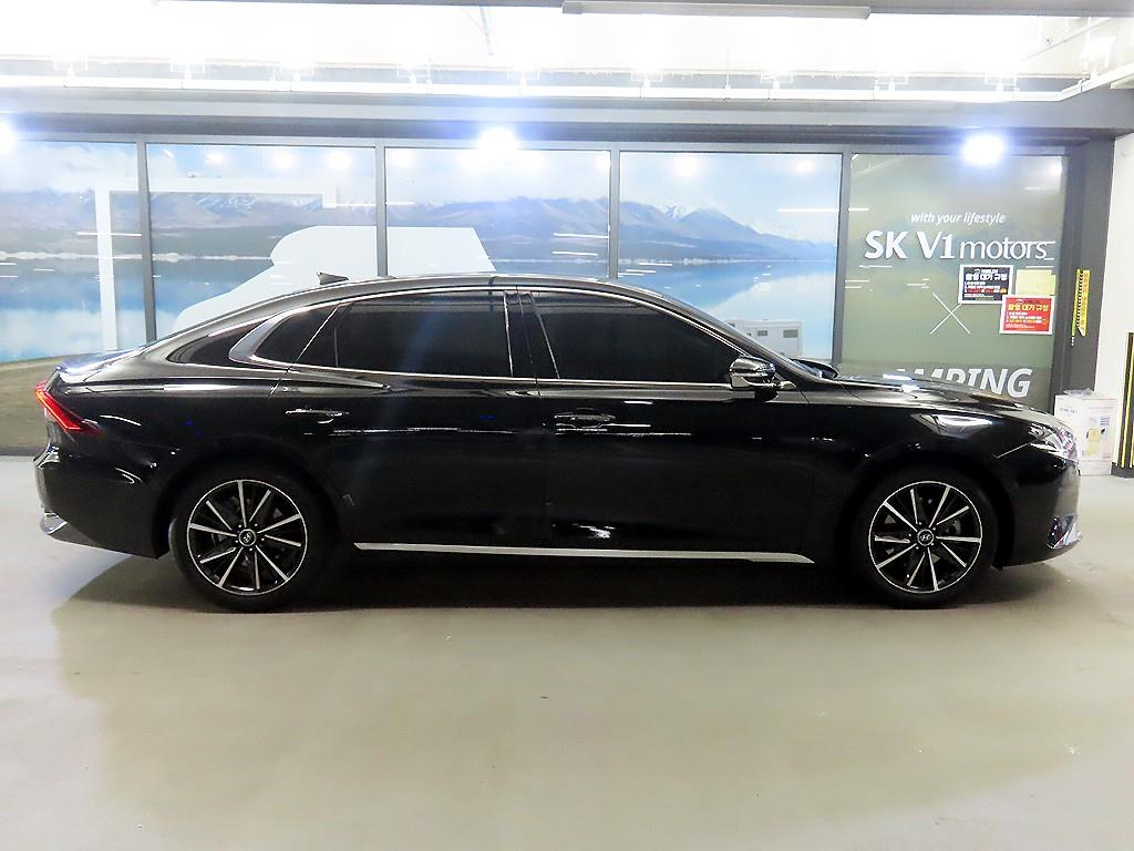 HYUNDAI Grandeur - Vista 3