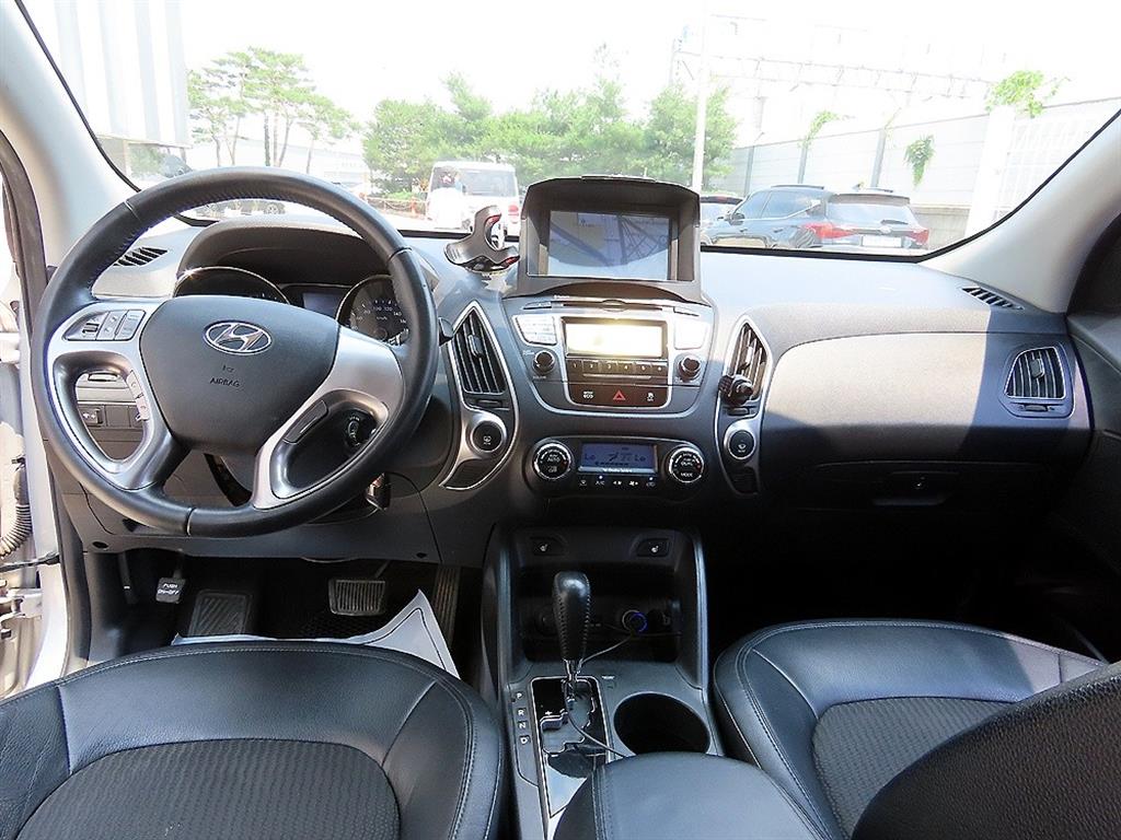 HYUNDAI Tucson - Vista 7