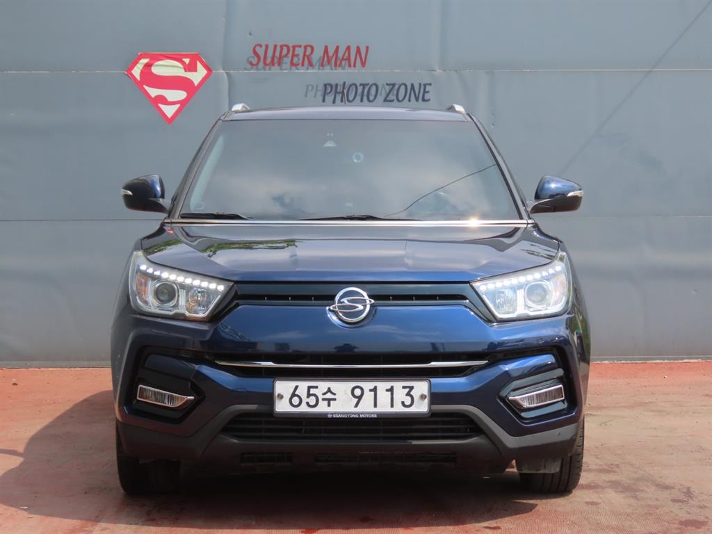Ssangyong Tivoli - Vista 3