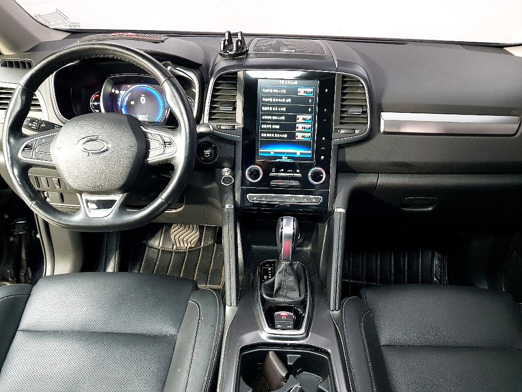 SAMSUNG QM6 - Vista 5