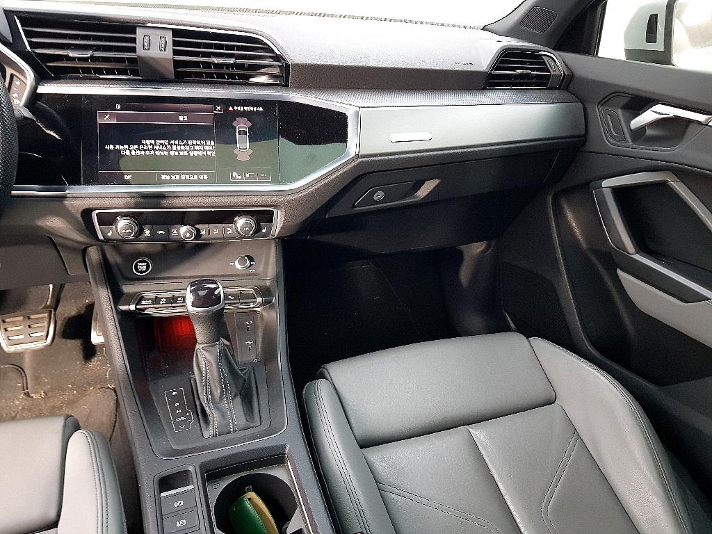 Audi Q3 - Vista 10