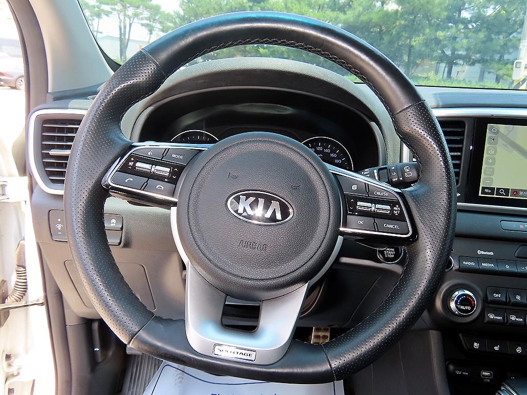 KIA Sportage - Vista 8