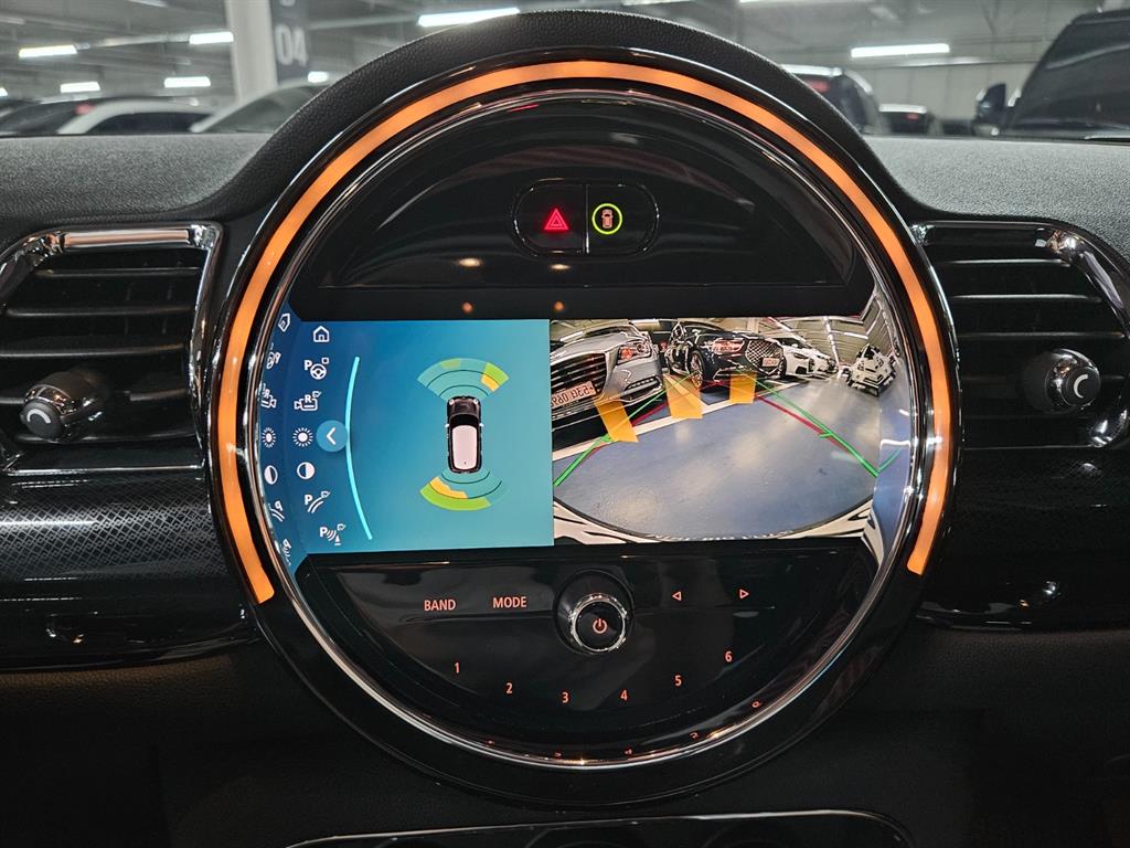 Mini Clubman - Vista 8