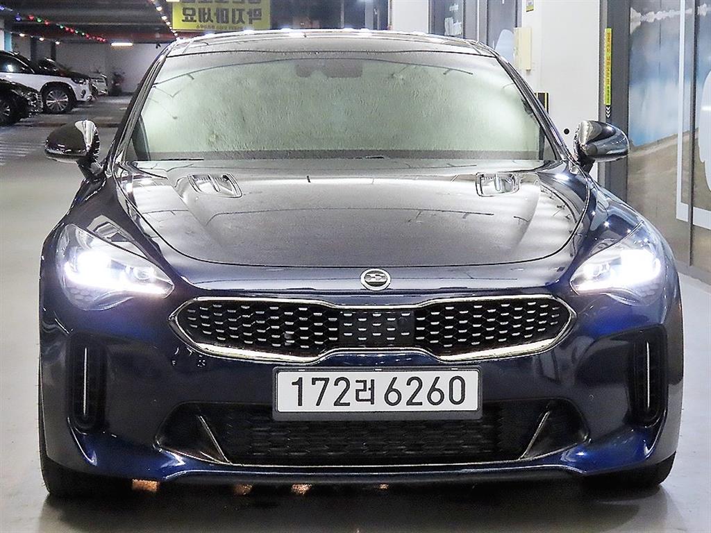 KIA Stinger - Vista 2