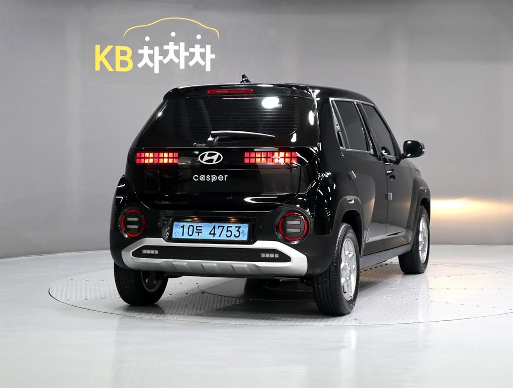 HYUNDAI Casper - Vista 4