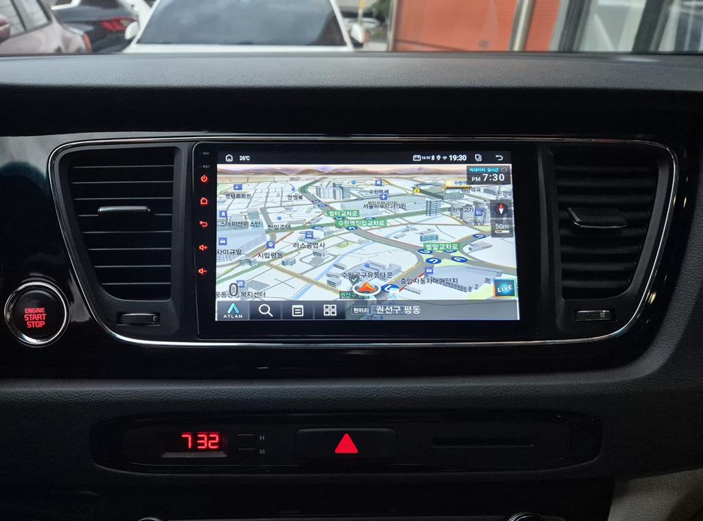 KIA Carnival 2016 Blanco - Importación desde Corea - HF Imports Iquique - Foto 18