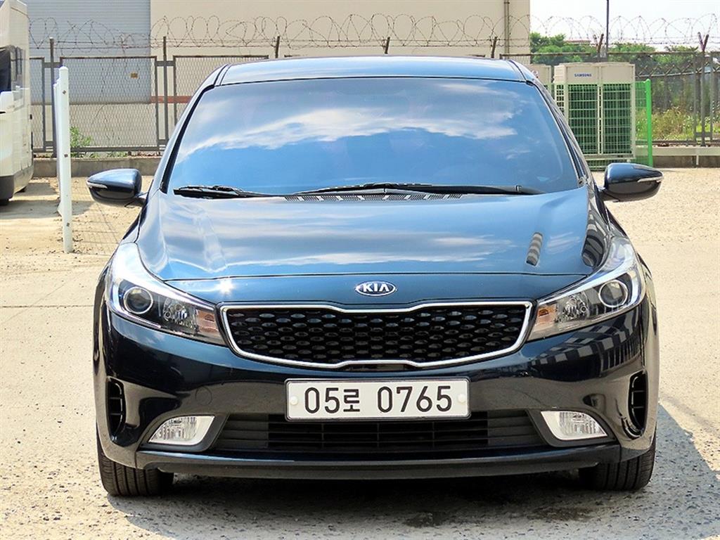 KIA K3 2016 Azul - Importación desde Corea - HF Imports Iquique - Foto 1