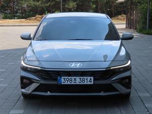 HYUNDAI Avante - Vista 2