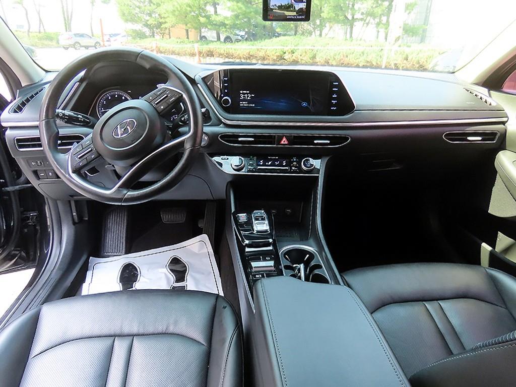 HYUNDAI Sonata - Vista 7