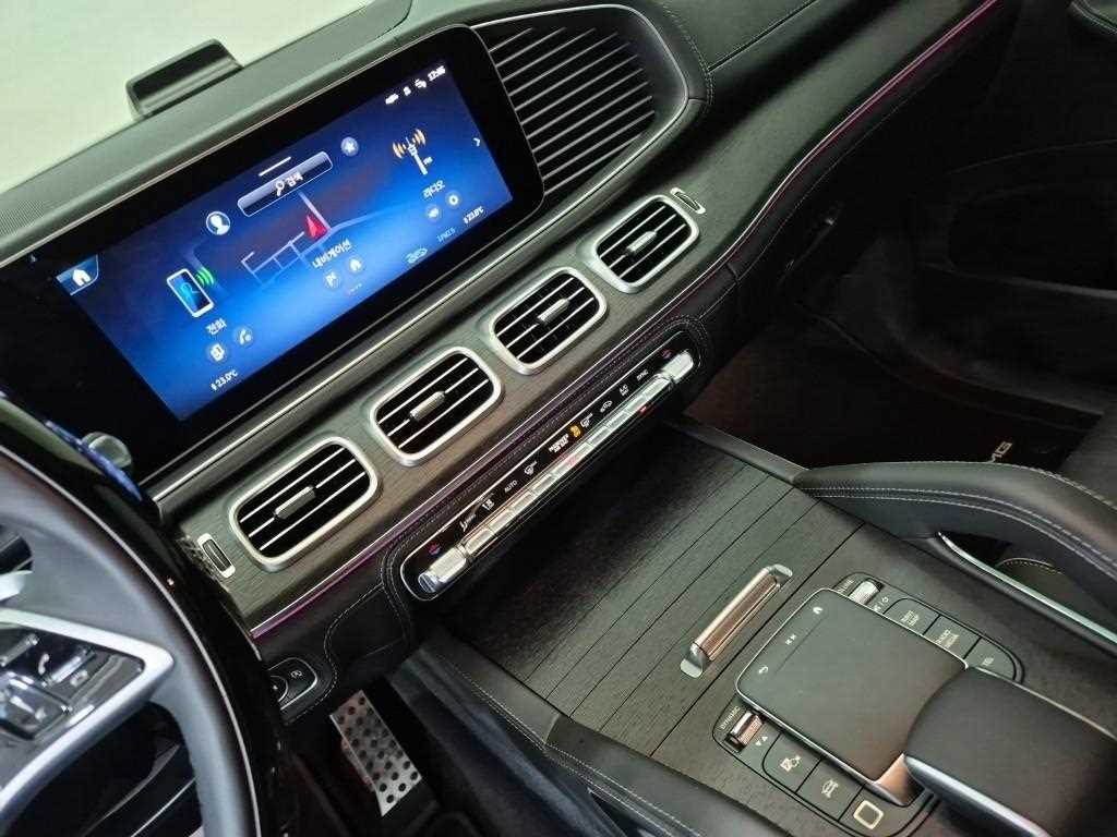 Mercedes Benz GLS Class - Vista 10