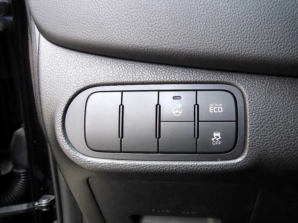 KIA Carens - Vista 12