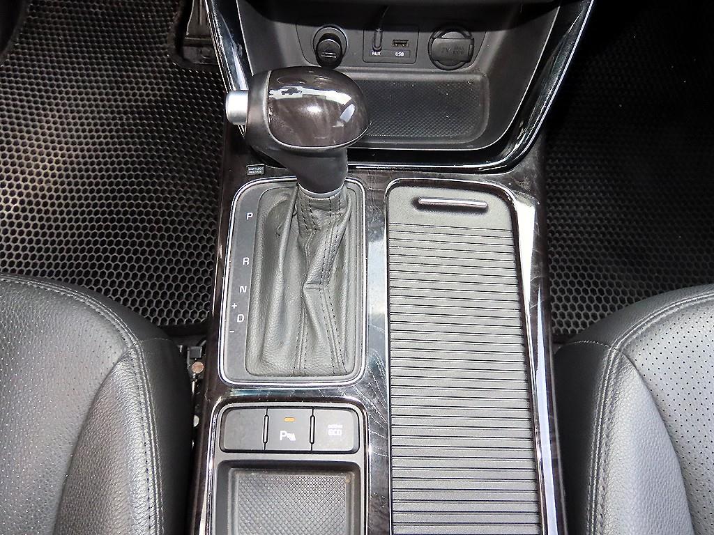 KIA Sorento - Vista 10