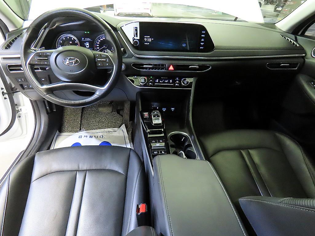 HYUNDAI Sonata - Vista 10