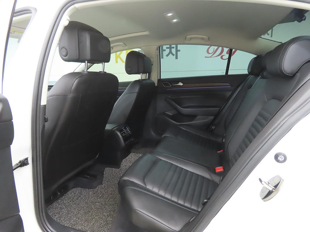 Volkswagen Passat - Vista 6