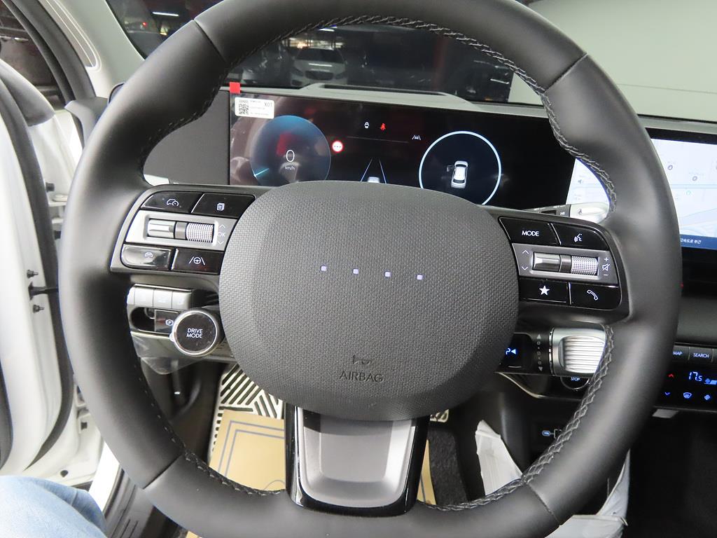 HYUNDAI Ioniq 5 - Vista 8