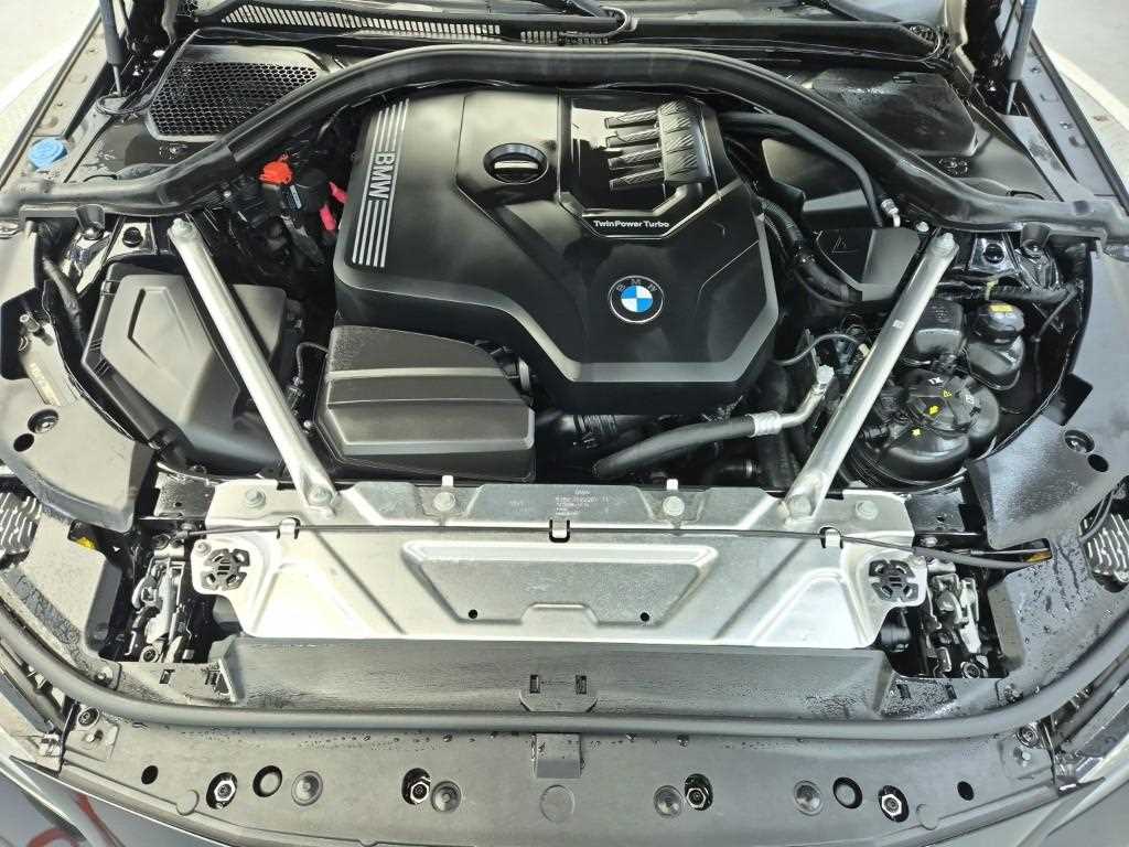 BMW 4 Series - Vista 5