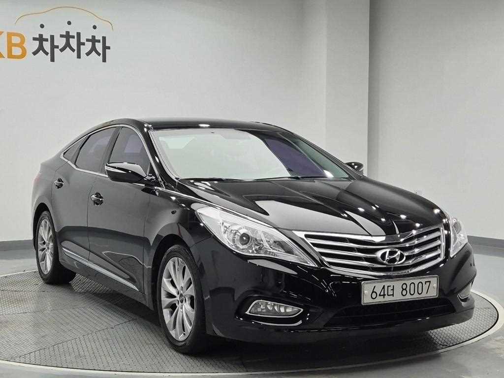 HYUNDAI Grandeur - Vista 6