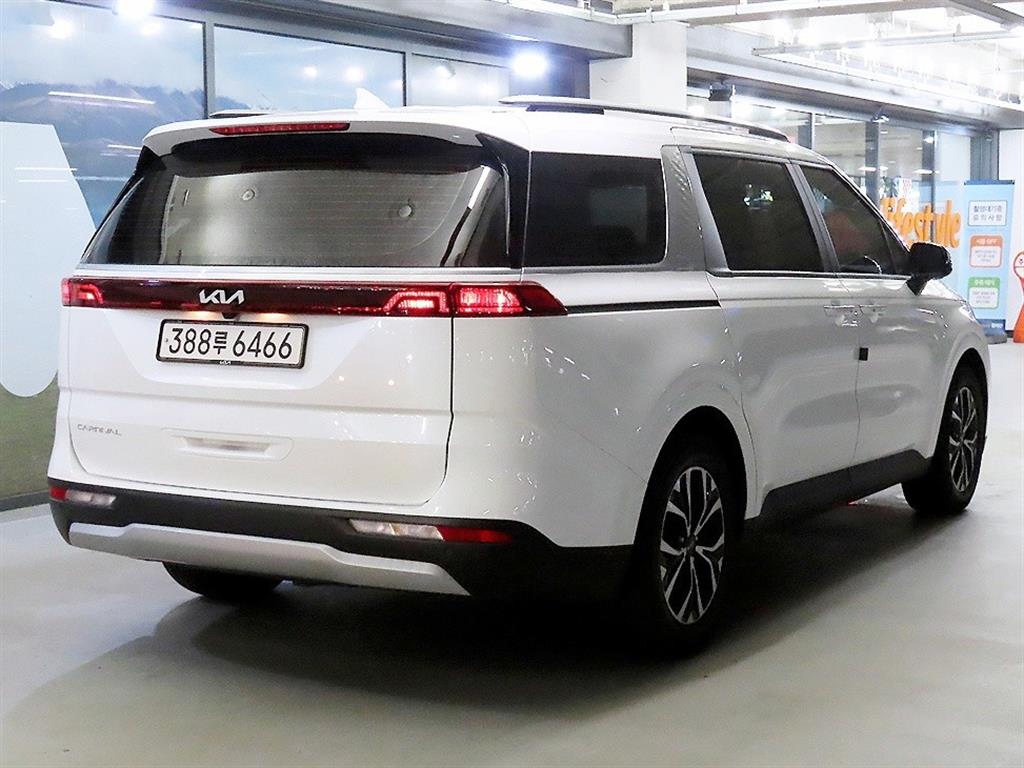 KIA Carnival - Vista 4
