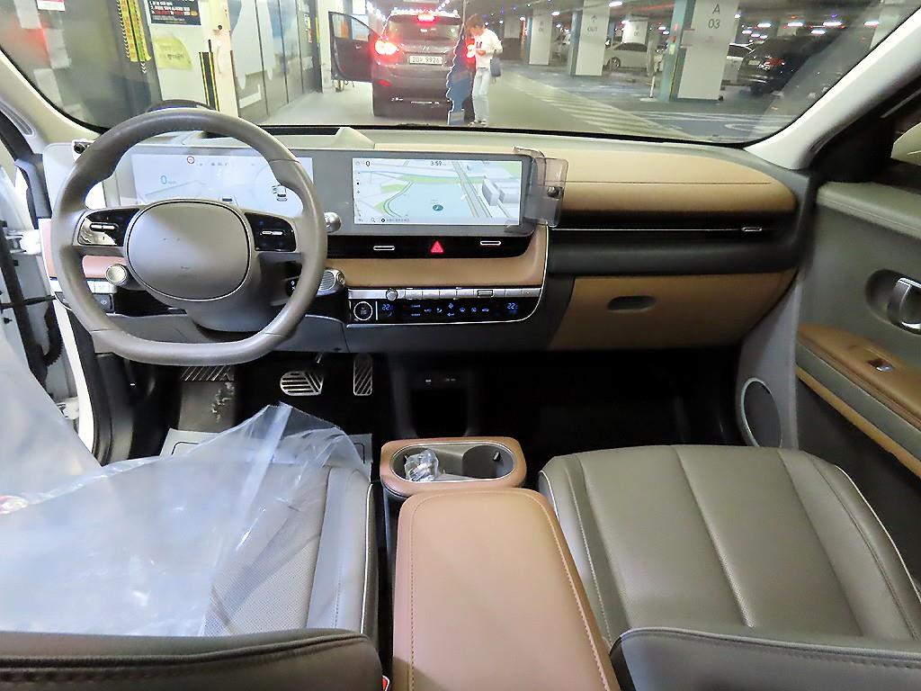 HYUNDAI Ioniq 5 - Vista 10