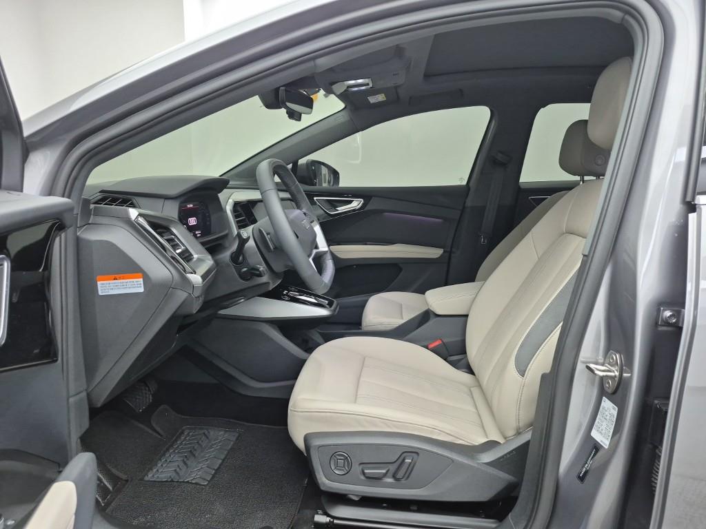 Audi Q4 2025 Gris - Importación desde Corea - HF Imports Iquique - Foto 13