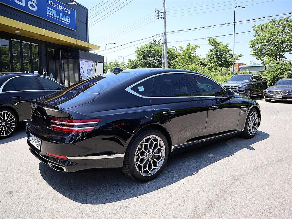 Genesis G80 - Vista 3