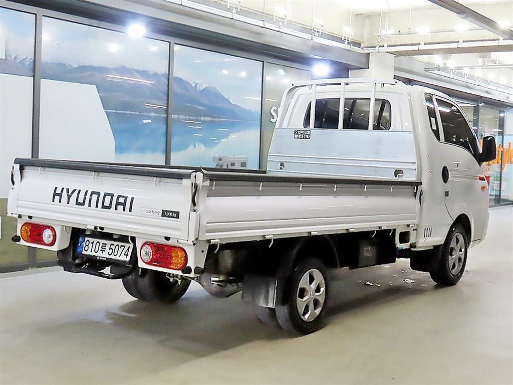 Small Truck Cargo (small) - Vista 4