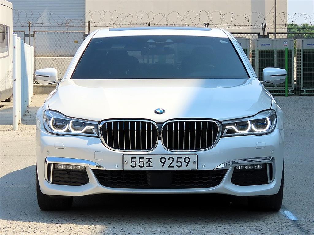 BMW 7 Series 2017 Blanco - Importación desde Corea - HF Imports Iquique - Foto 1