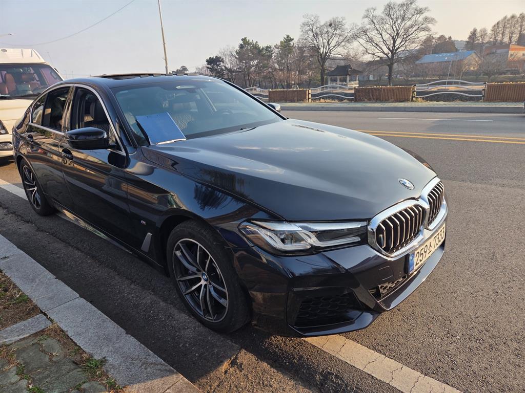 BMW 5 Series - Vista 3
